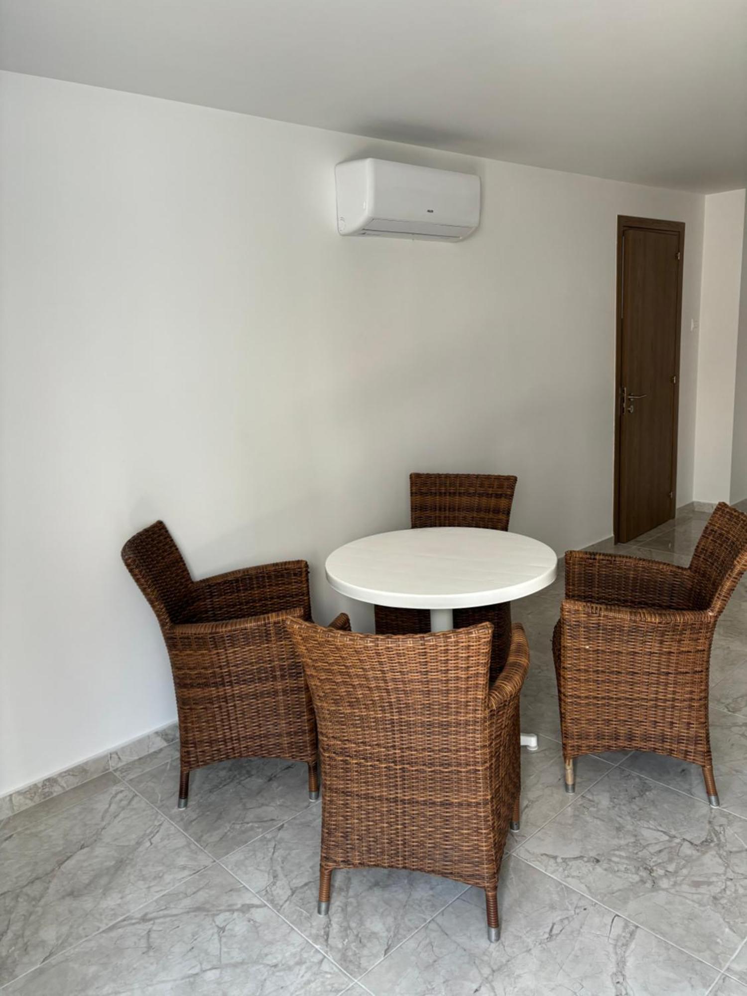 Luca Apts Napa Αγία Νάπα Εξωτερικό φωτογραφία